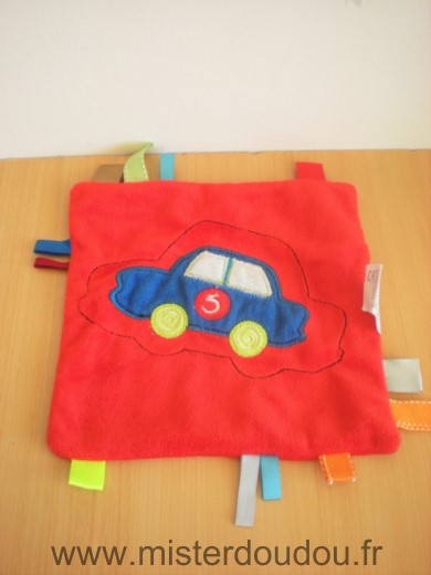 Carré blanc Carre Rouge voiture bleu - Très bon état