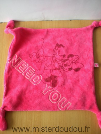 Disney Carre Rose fushia pluto minnie need you - Très bon état