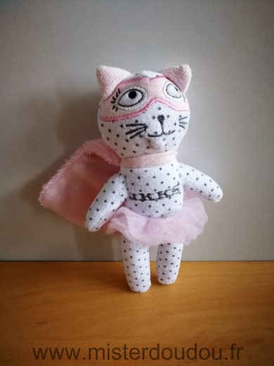 Ikks Chat Blanc cape masque rose - Très bon état