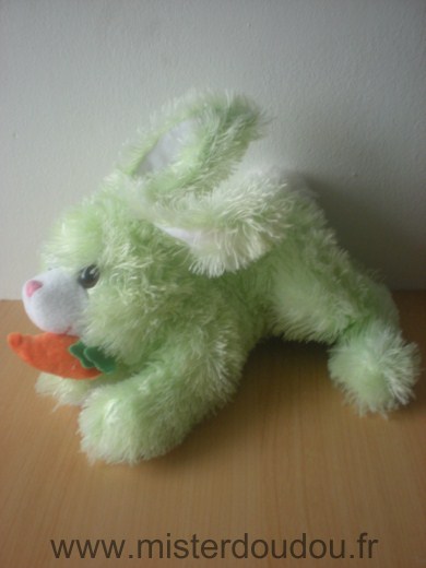 Patrelle Lapin Vert avec carotte orange - Très bon état