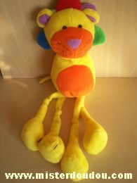 Cp international Lion Jaune orange bleu rouge vert - Très bon état